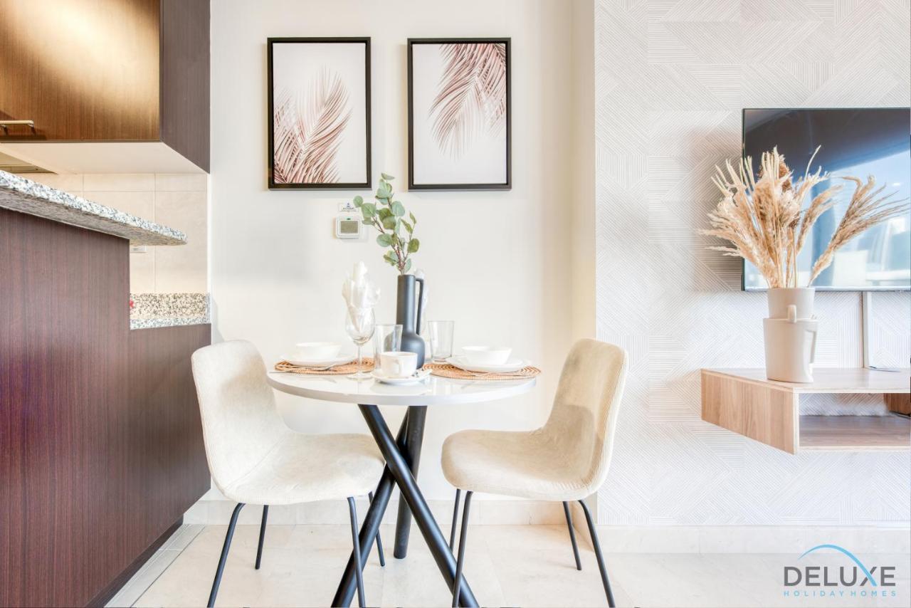 Calm Studio At Sky Gardens Difc By Deluxe Holiday Homes Dubai Eksteriør bilde